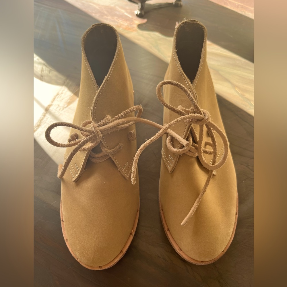 Beek Chukka Bunting Booties Stone SZ 7.5